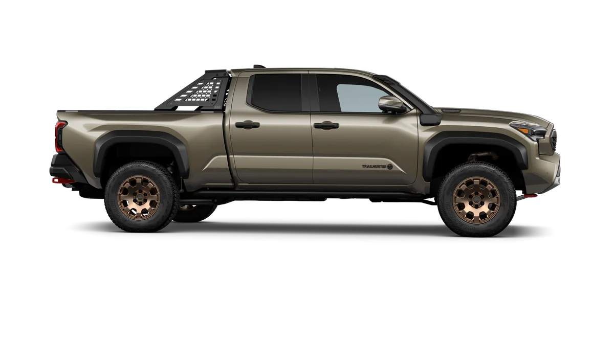 New 2026 Bronze Oxide Toyota Trailhunter image 13