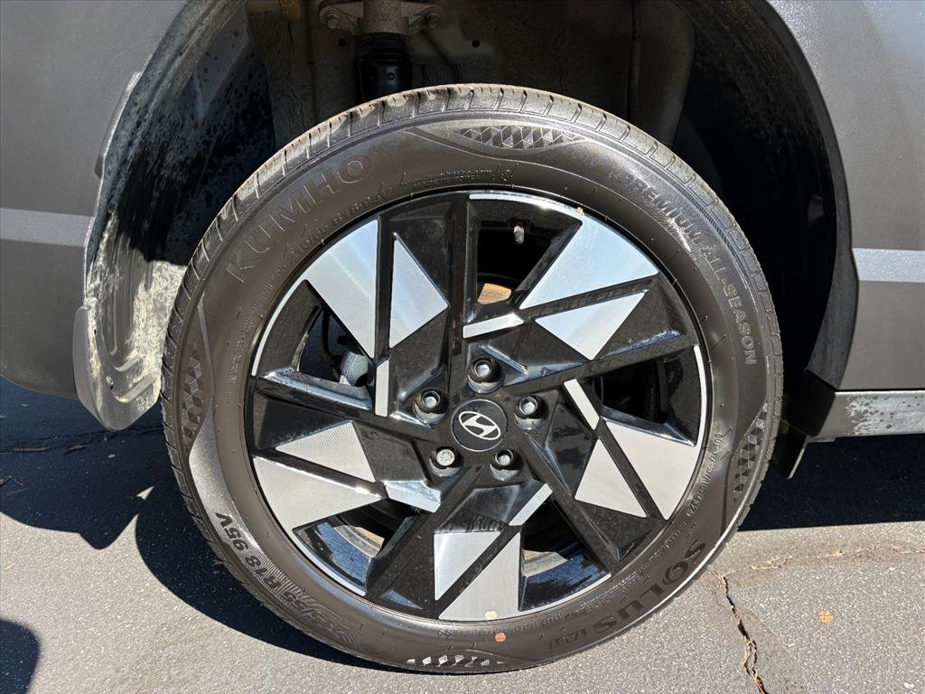 Certified Used 2025 Cyber Gray Metallic Hyundai SEL image 24