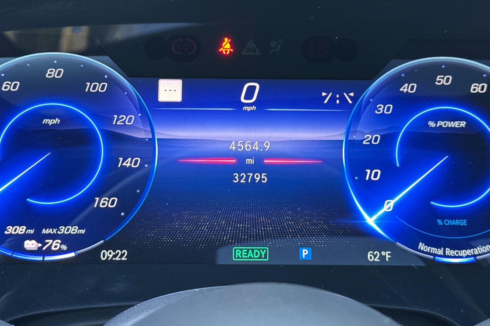 Certified Used 2023 White Mercedes-Benz 580 image 37