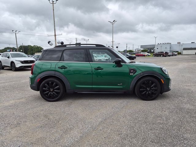 Used 2021 Green MINI Signature image 6