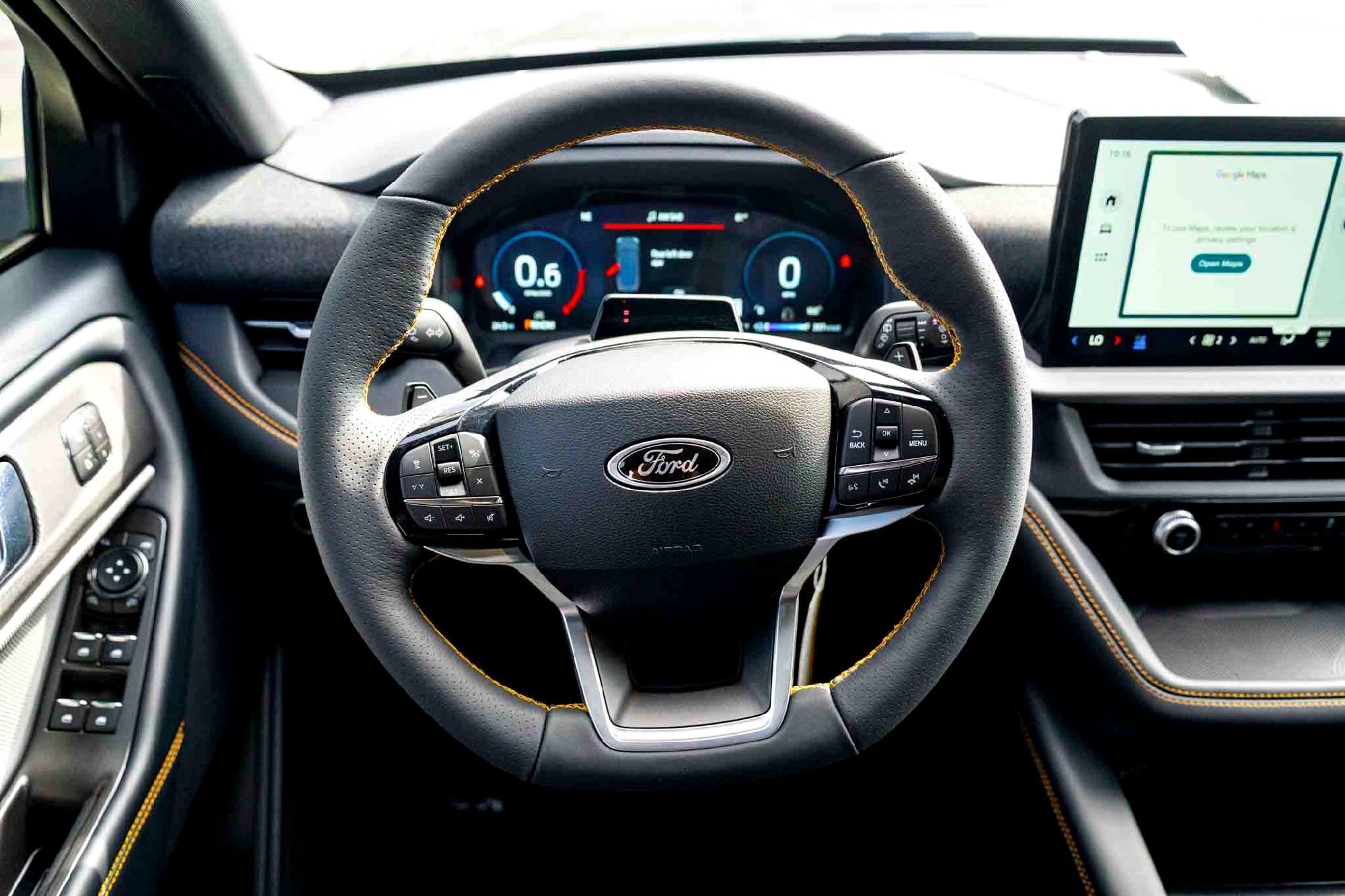 New 2026 Carbonized Gray Metallic Ford Tremor image 20