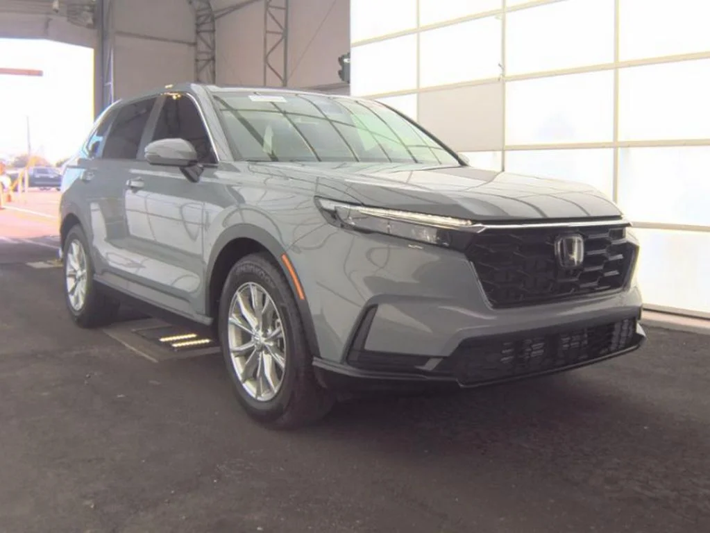 Used 2025  Honda EX image 4