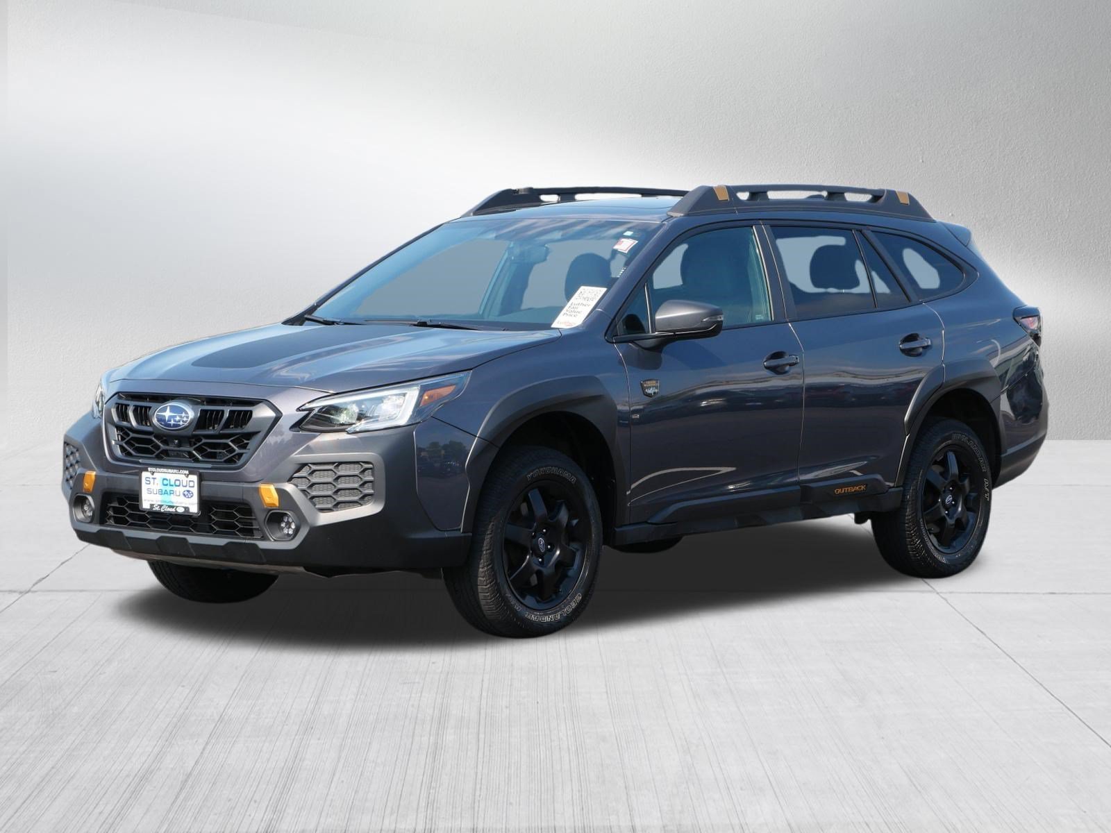 Used 2024 Magnetite Gray Metallic Subaru Wilderness image 3