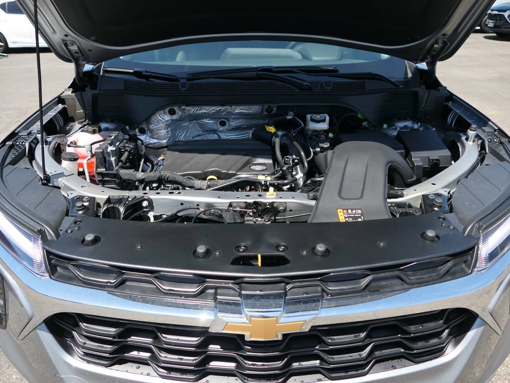2026 Chevrolet Trax LT - Photo 26