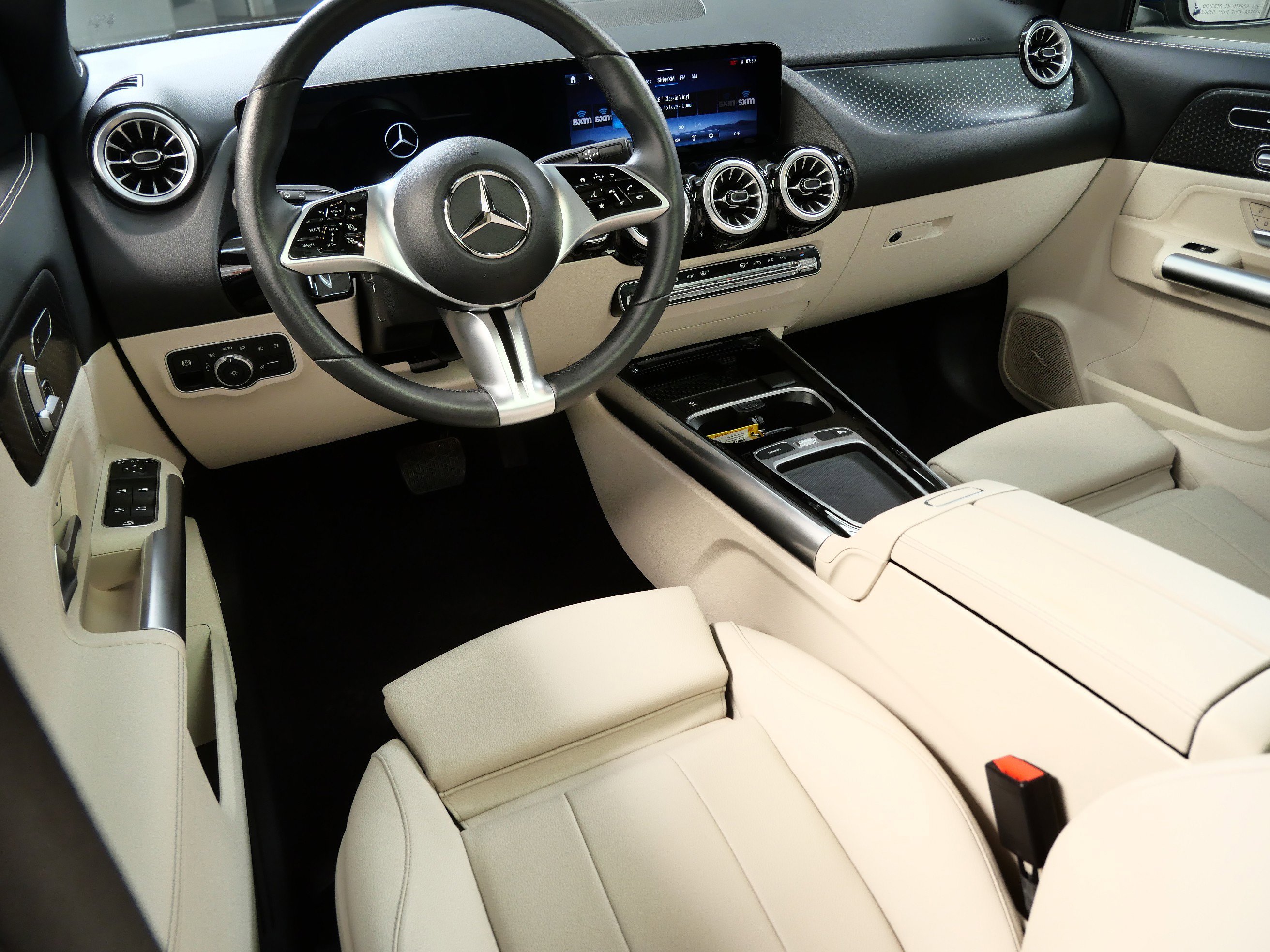 Certified 2025 Mercedes-Benz GLA GLA250 with VIN W1N4N4HB1SJ650137 for sale in Minnetonka, Minnesota