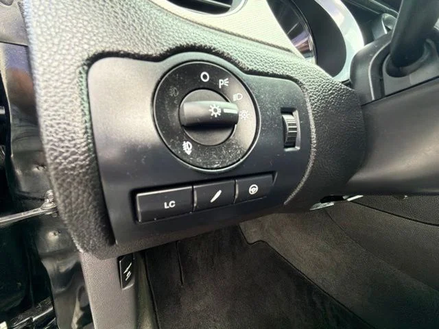 Used 2014 Black Ford Shelby GT500 image 21