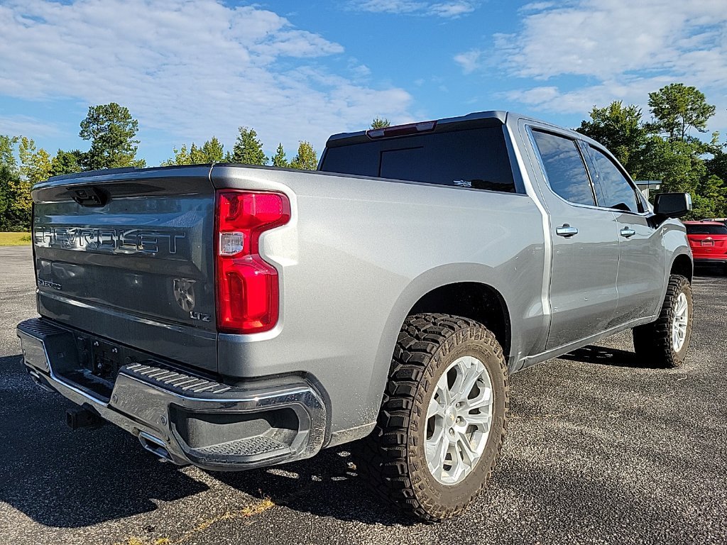 Used 2023 Gray Chevrolet LTZ image 9