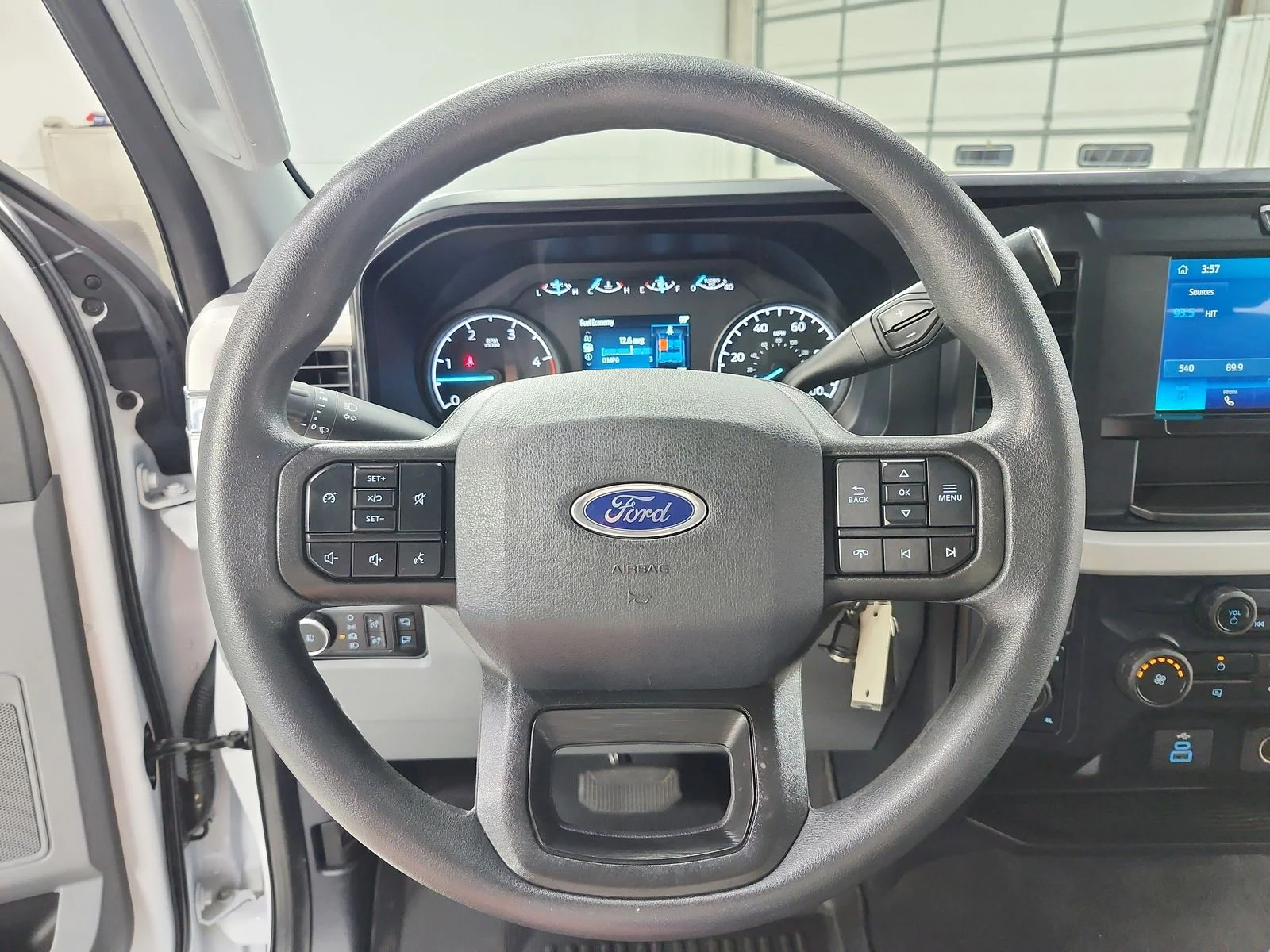 Used 2025 White Ford XLT image 23