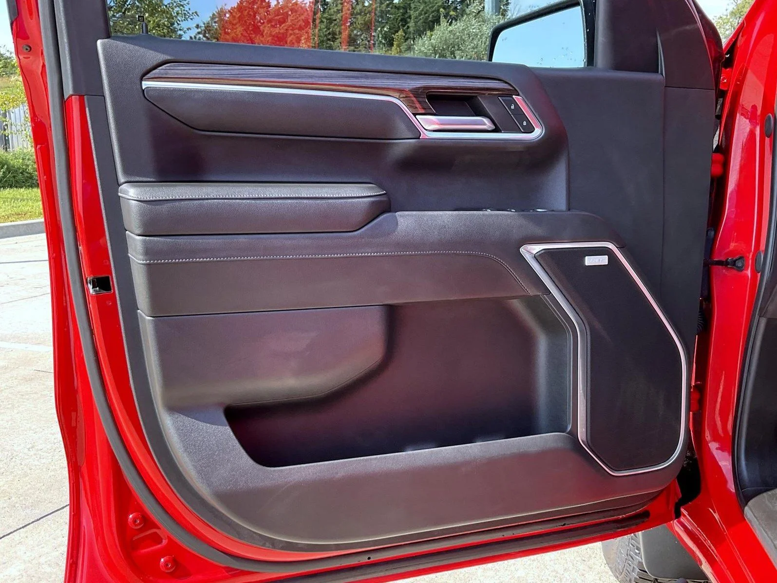 Used 2023 Red Chevrolet RST image 12