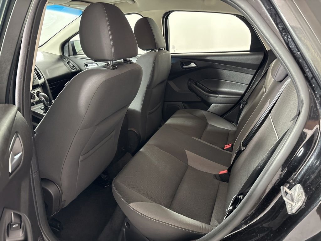 Used 2014 Black Ford SE image 18