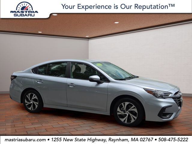 Used 2025 Ice Silver Metallic Subaru Premium image 1