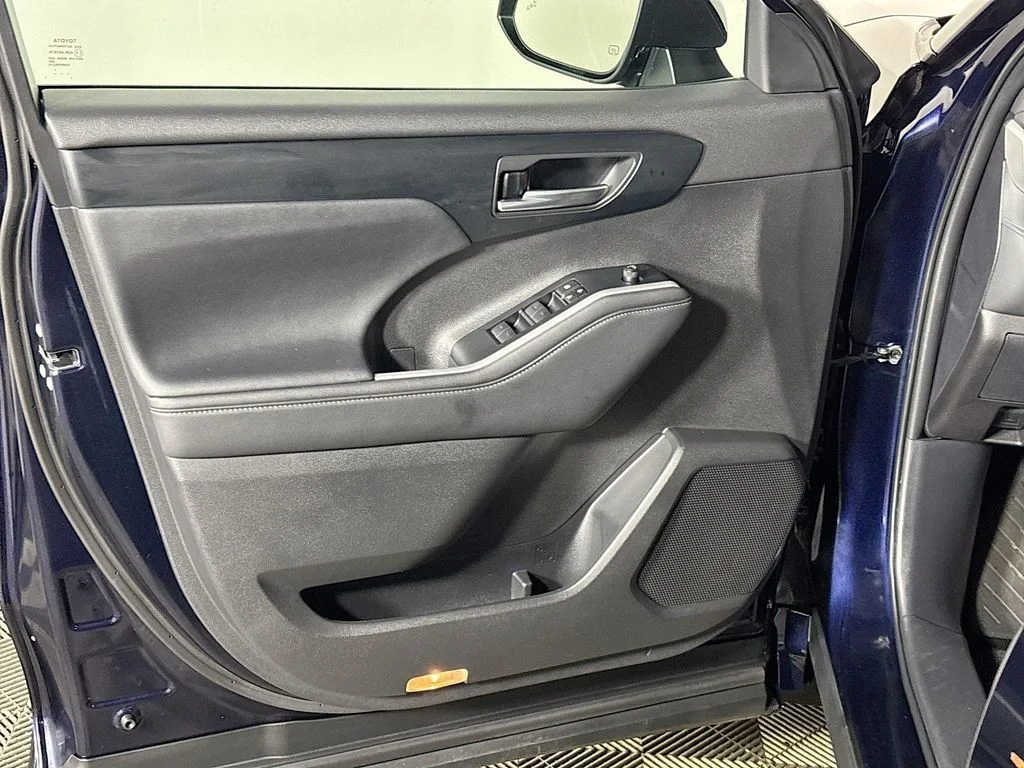 Used 2024 Blue Toyota XLE image 10