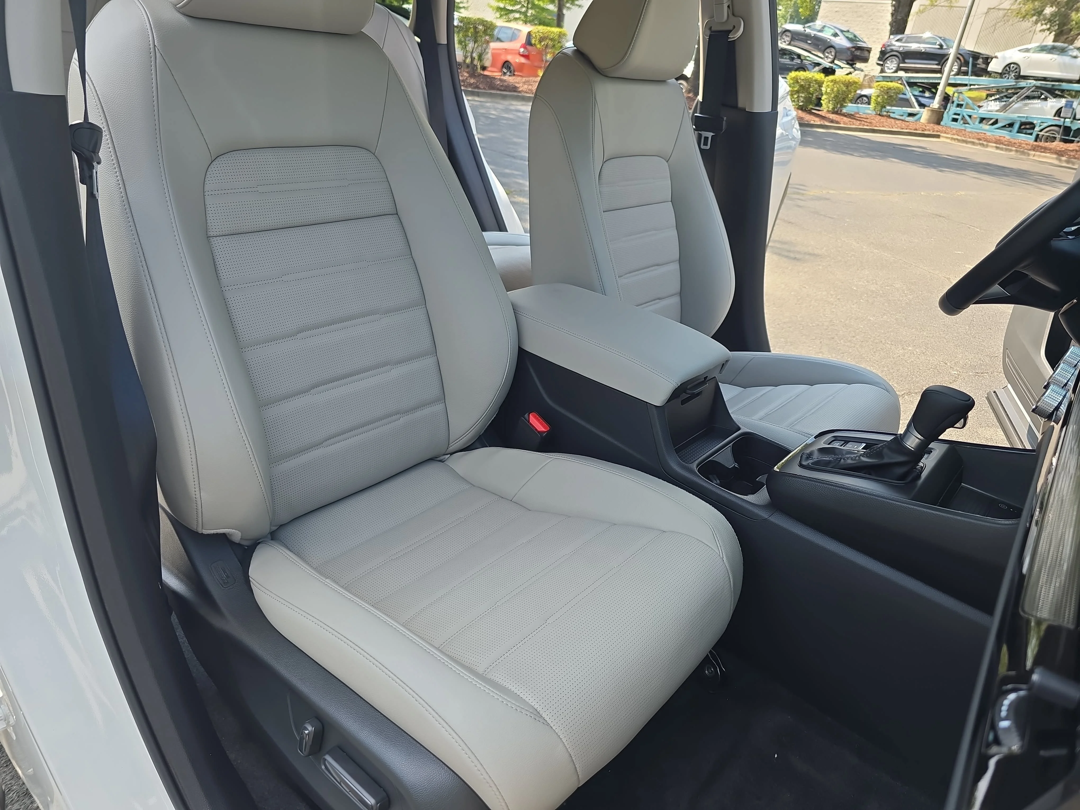 New 2026 Platinum White Pearl Honda EX-L image 10