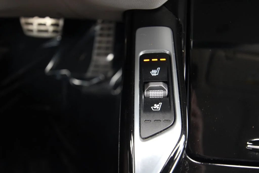 Used 2023 Black Kia SX Prestige image 29