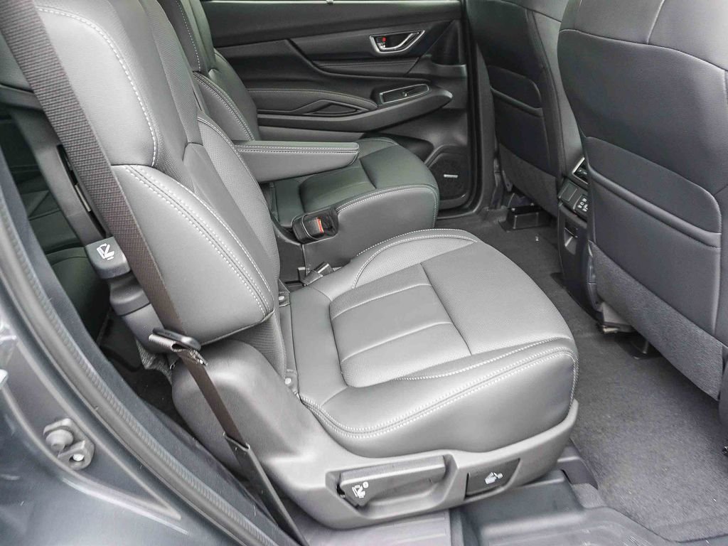 New 2026 MAGNETITE GRAY METALLIC Subaru Limited 7-Passenger image 13