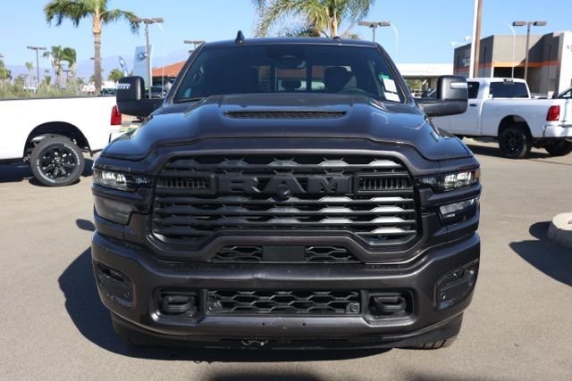 New 2026 Granite Crystal Metallic Clear-Coat Exterior Paint RAM Tradesman image 8