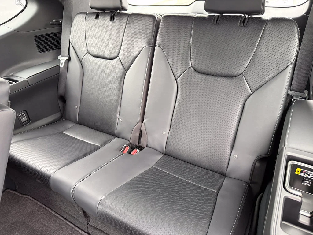 Used 2026  Lexus TX 500h F SPORT Performance Premium image 7