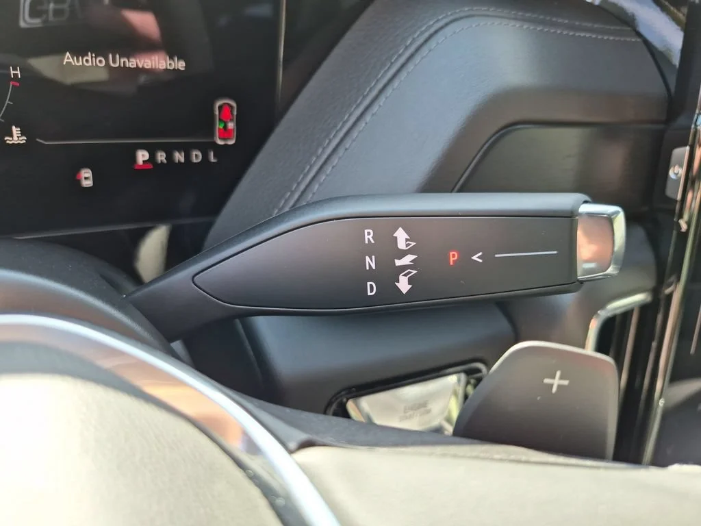 2026 GMC Yukon XL Denali - Photo 32