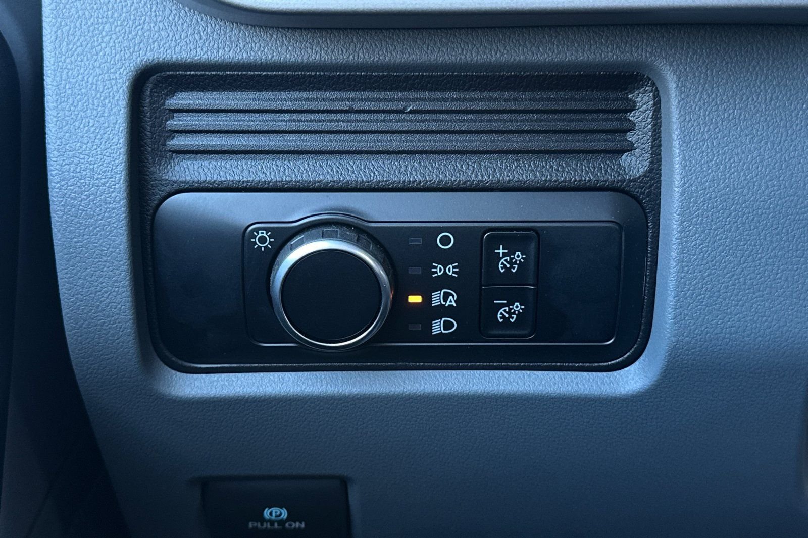 2024 Ford F-450 Super Duty Chassis Cab XL - Photo 24