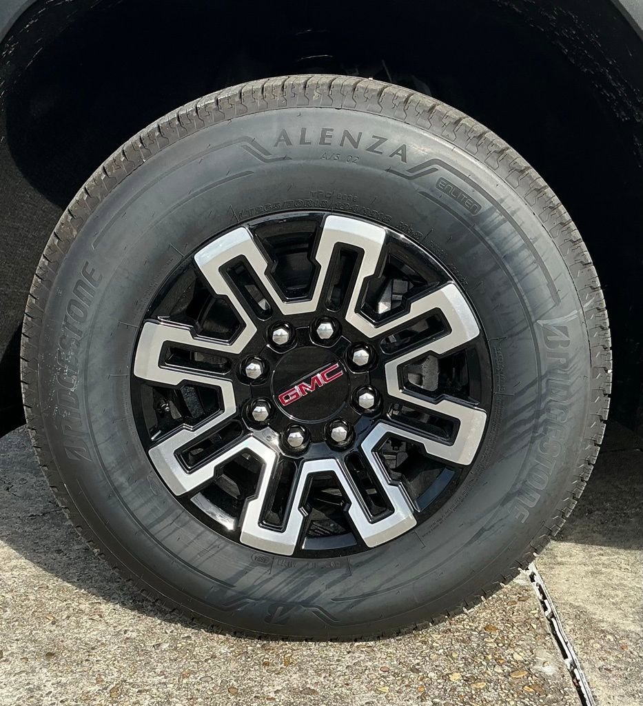 2026 GMC Sierra EV Elevation - Photo 13
