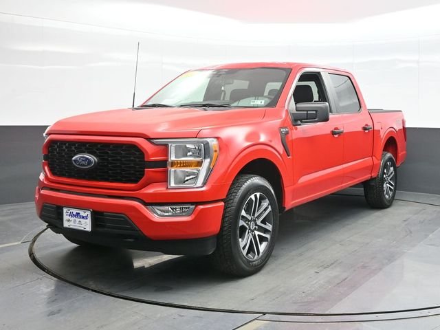 Used 2022 Red Ford XL image 1