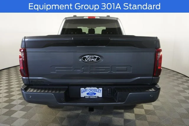 New 2026 Carbonized Gray Metallic Ford XLT image 4