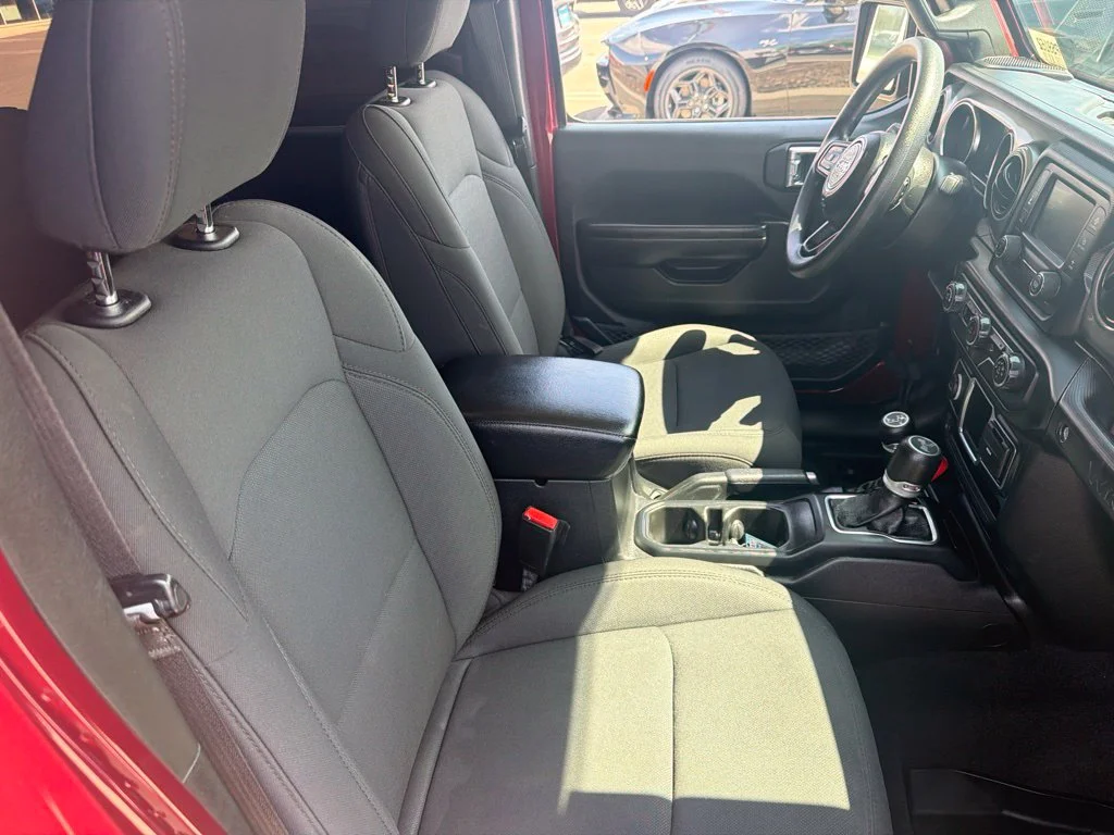 Used 2021 Red Jeep Unlimited Willys image 12
