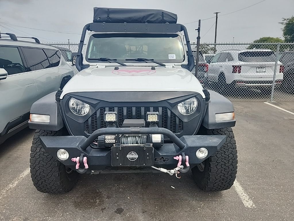 Used 2018 White Jeep Unlimited Sport S image 2