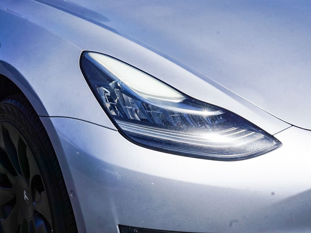 Used 2018 Gray Tesla Long Range image 10