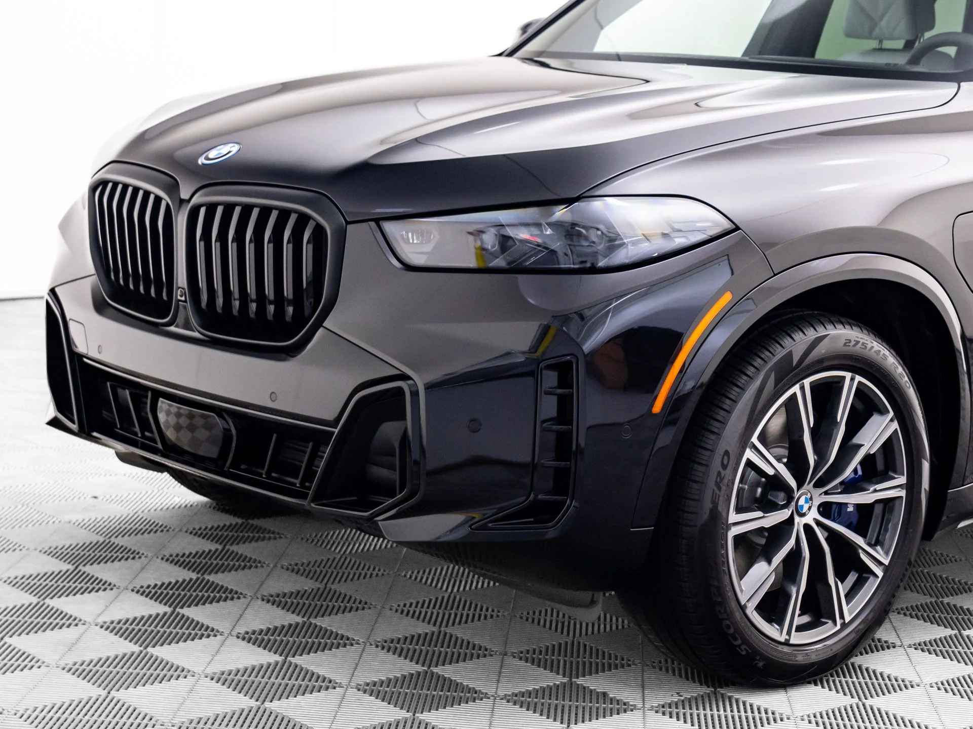 New 2026 Black BMW xDrive50e image 35
