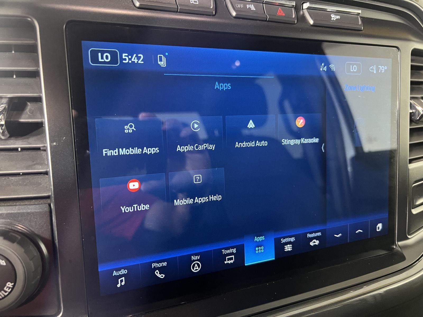 Used 2022 Oxford White Ford XLT image 17