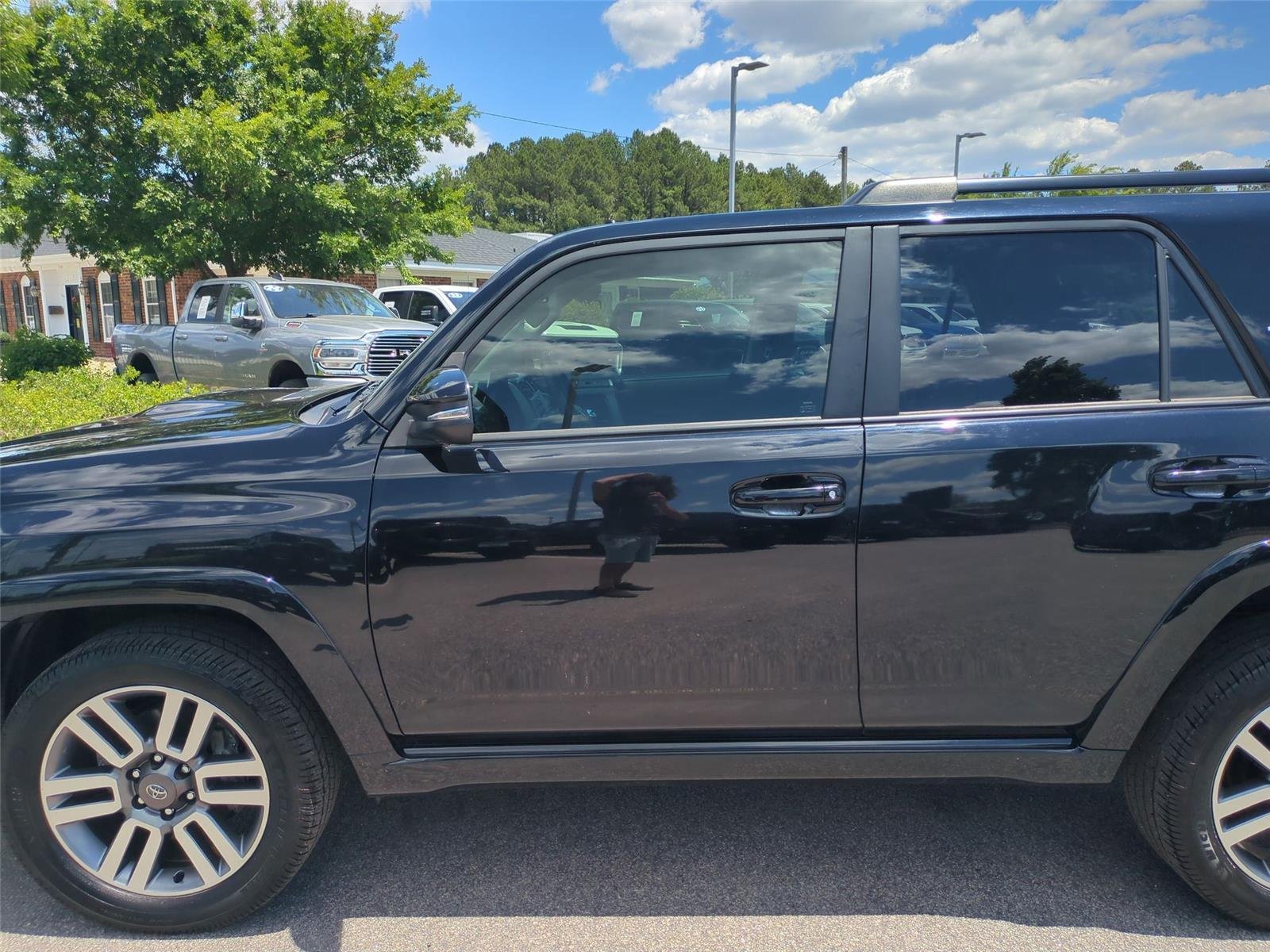 Used 2022 Midnight Black Metallic Toyota TRD Sport image 15