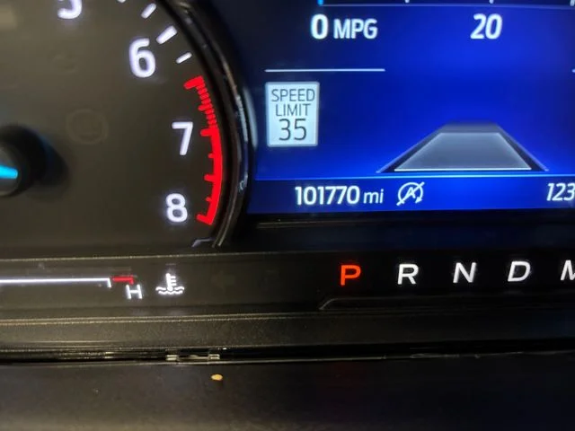 Used 2021 Gray Ford XLT image 18