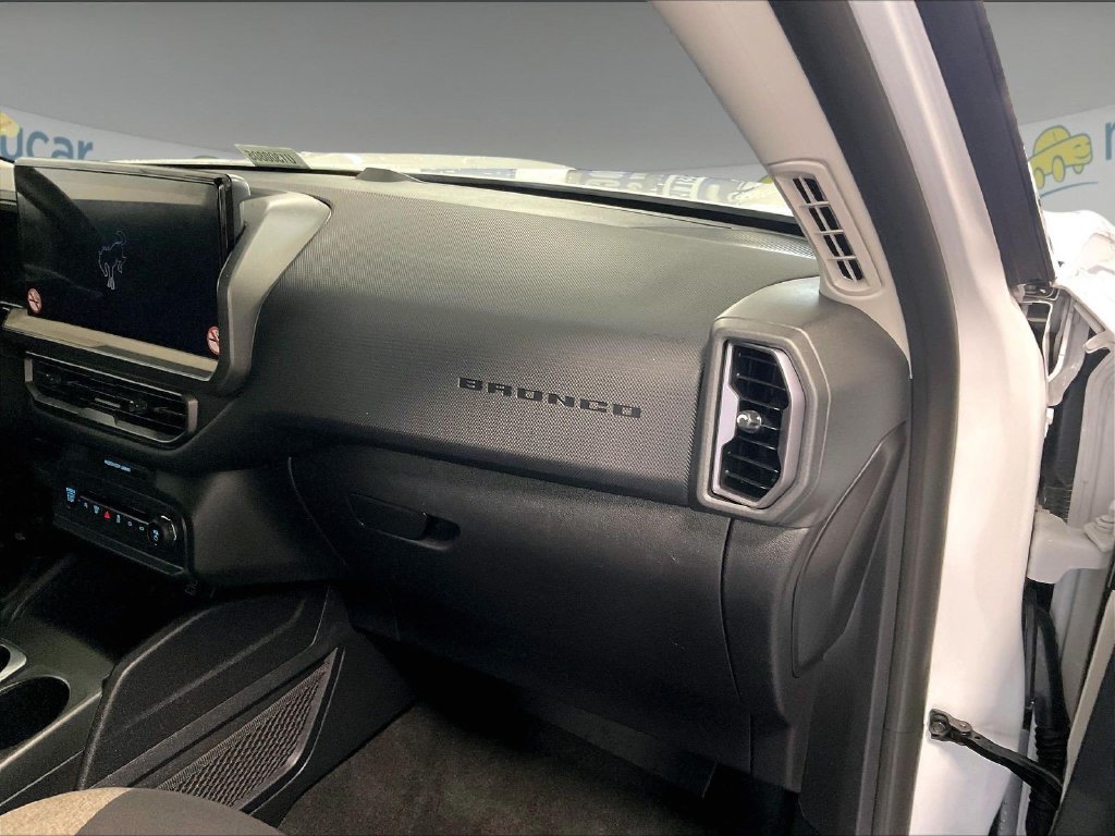 Used 2025 White Ford Big Bend image 13