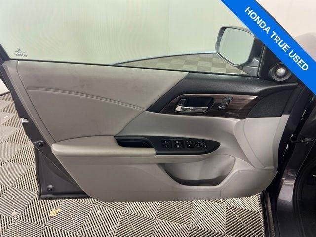 2016 Honda Accord EX-L - Photo 10