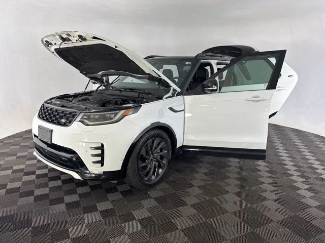 Used 2023  Land Rover S R-Dynamic image 10