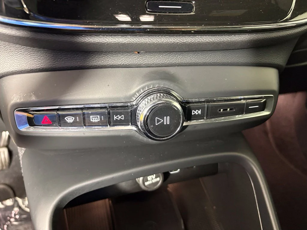Used 2023 Blue Volvo Ultimate image 26