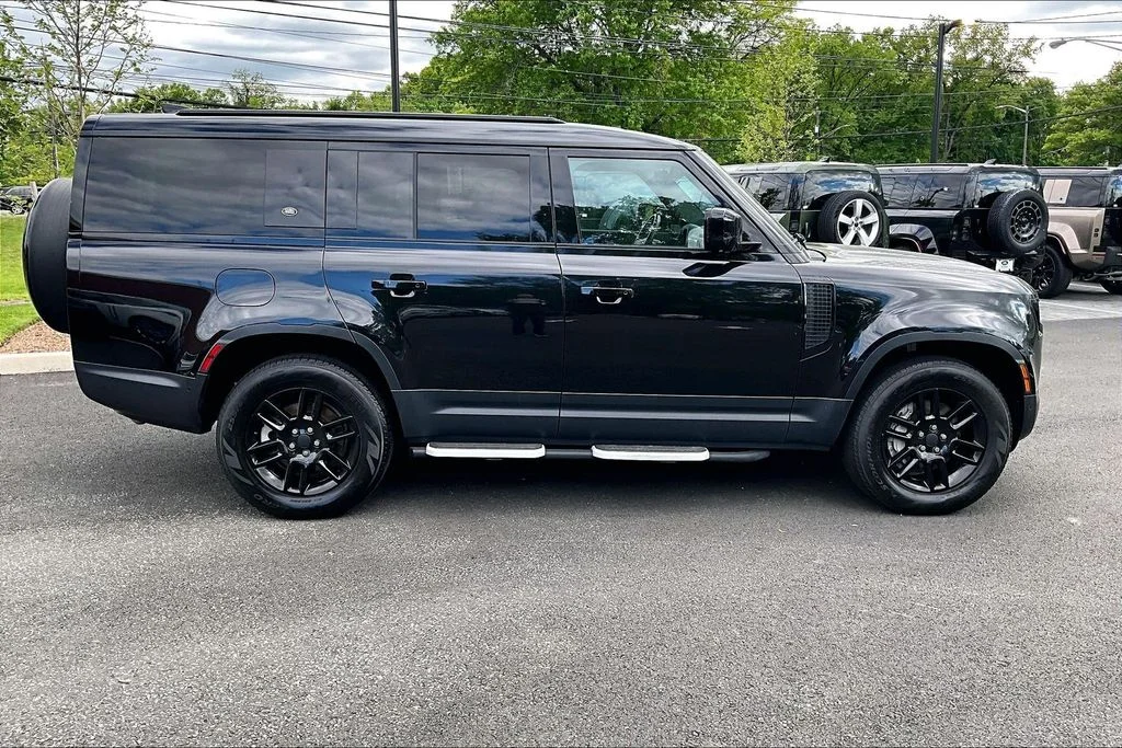 Certified Used 2024 Black Land Rover S image 9