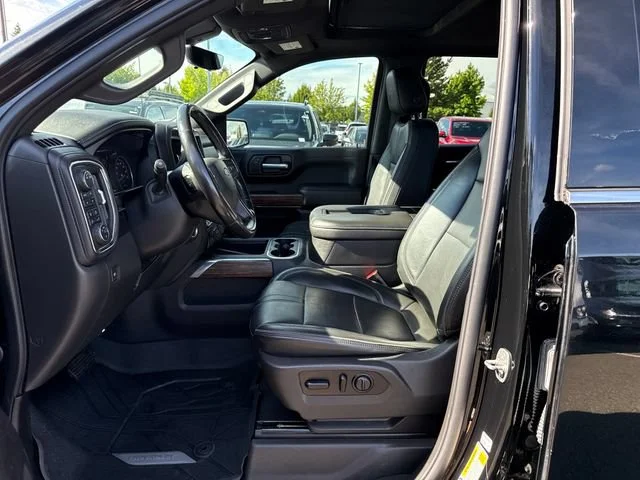 Used 2020 Black Chevrolet High Country image 15