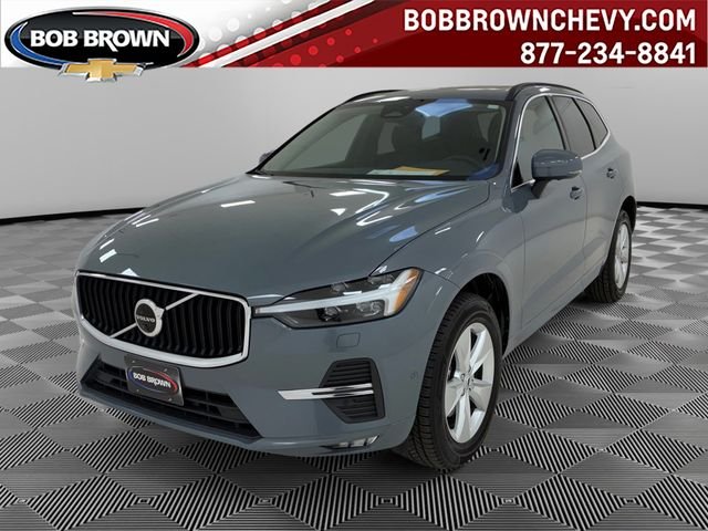 2022 Volvo XC60 B5 Momentum AWD's photo
