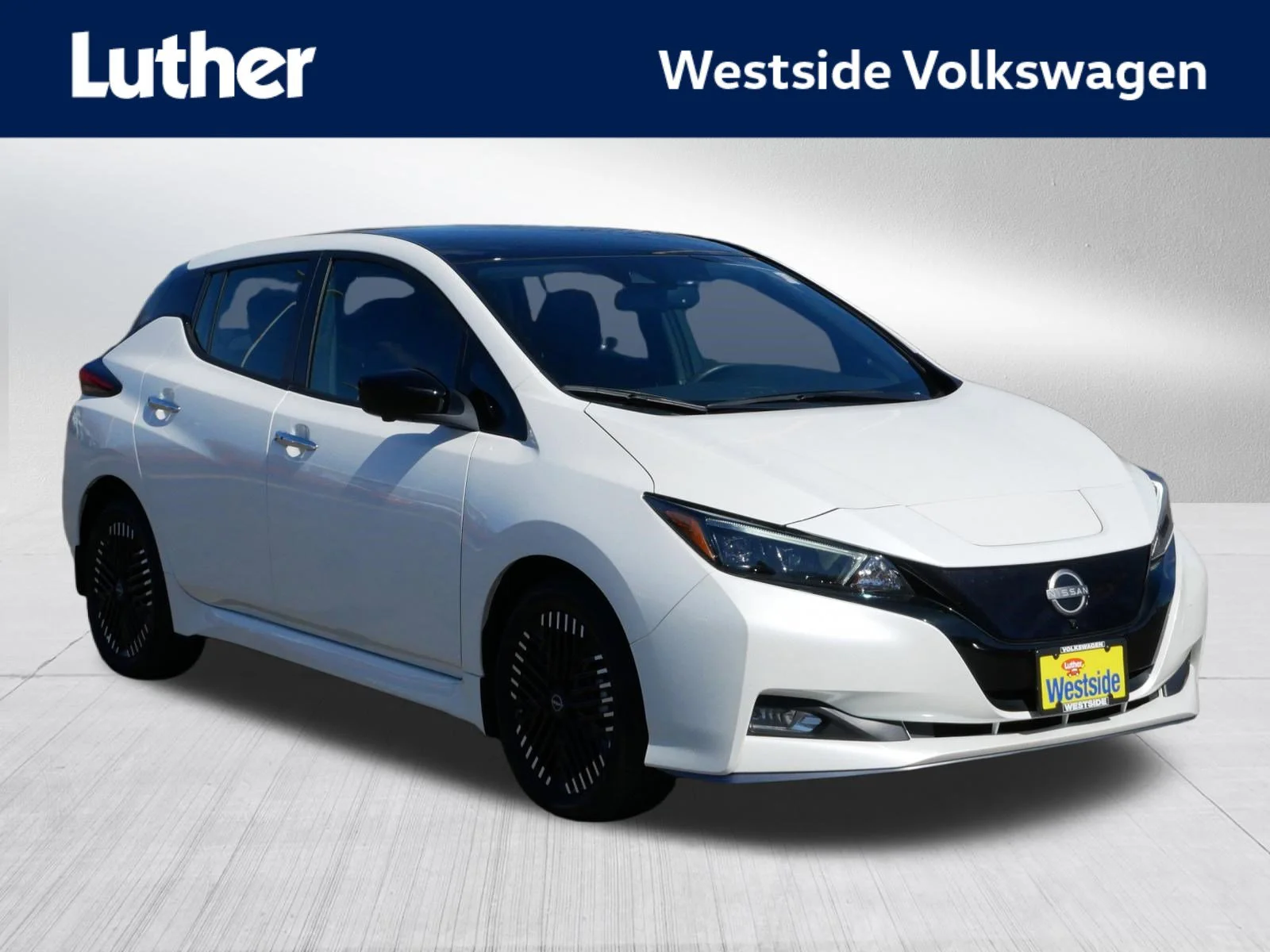 2024 Nissan Leaf SV PLUS's photo