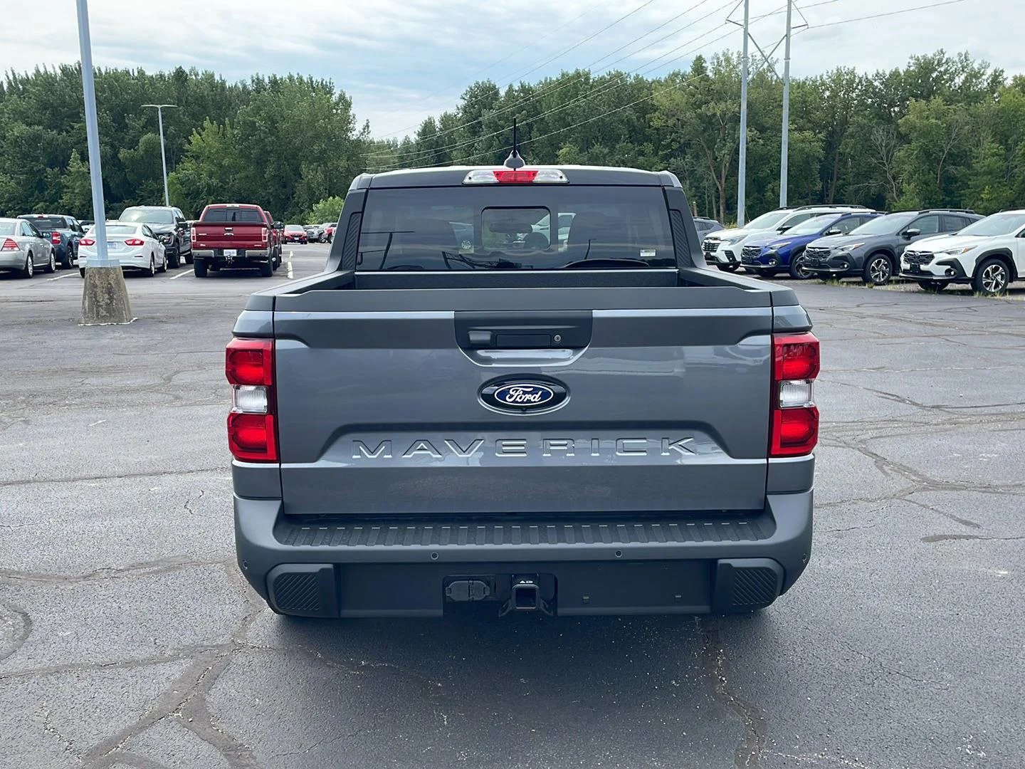 New 2026 Carbonized Gray Metallic Ford LARIAT image 4