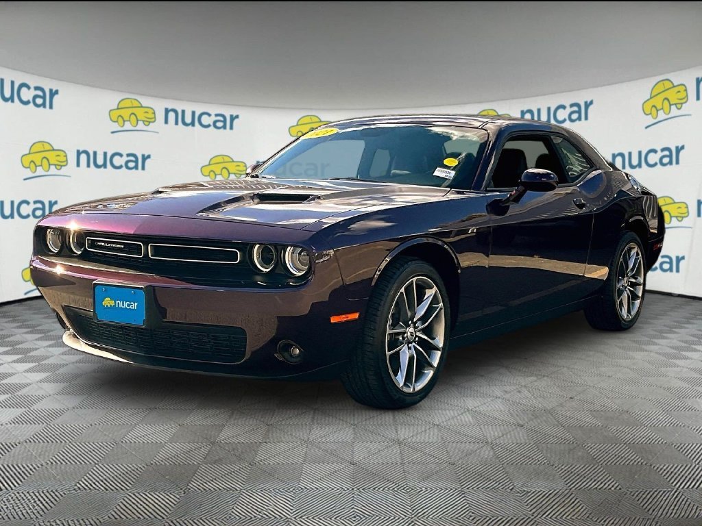 Used 2021 Purple Dodge SXT image 3