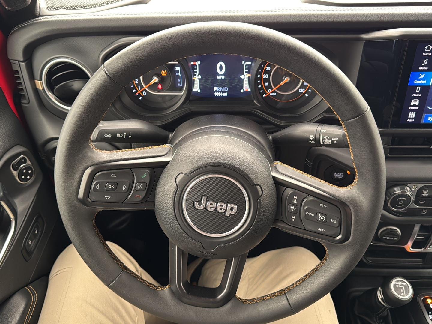 Used 2025 Firecracker Red Clearcoat Jeep Texas Trail image 3