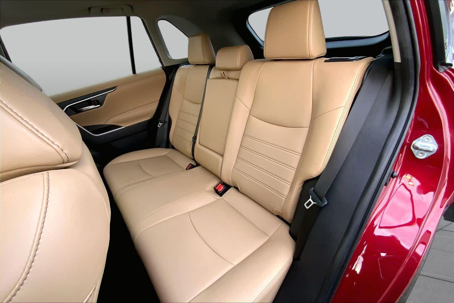 Used 2024 Ruby Flare Pearl Toyota XLE Premium image 20
