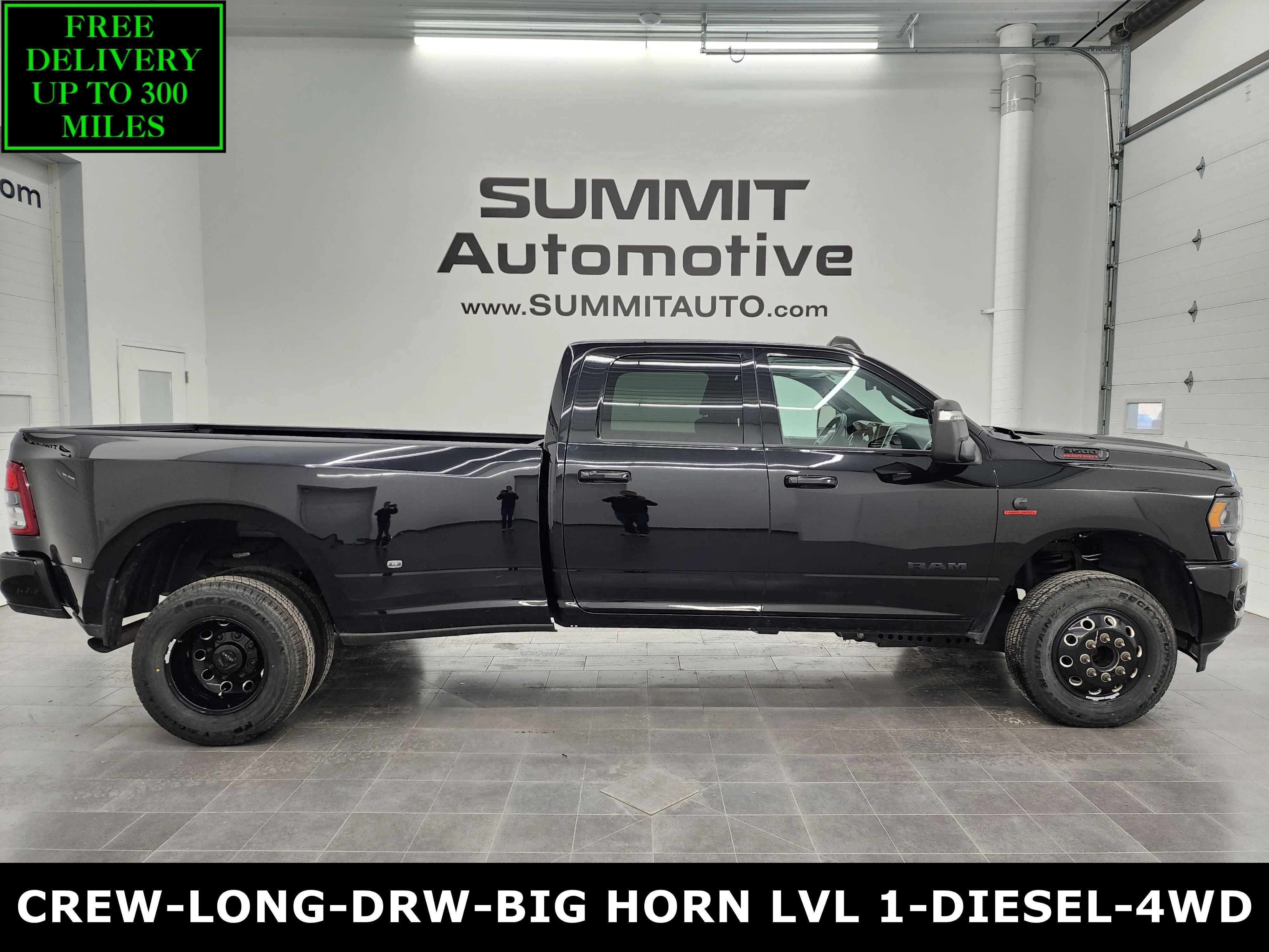 2024 RAM 3500 Big Horn 4X4 Crew Cab LWB's photo