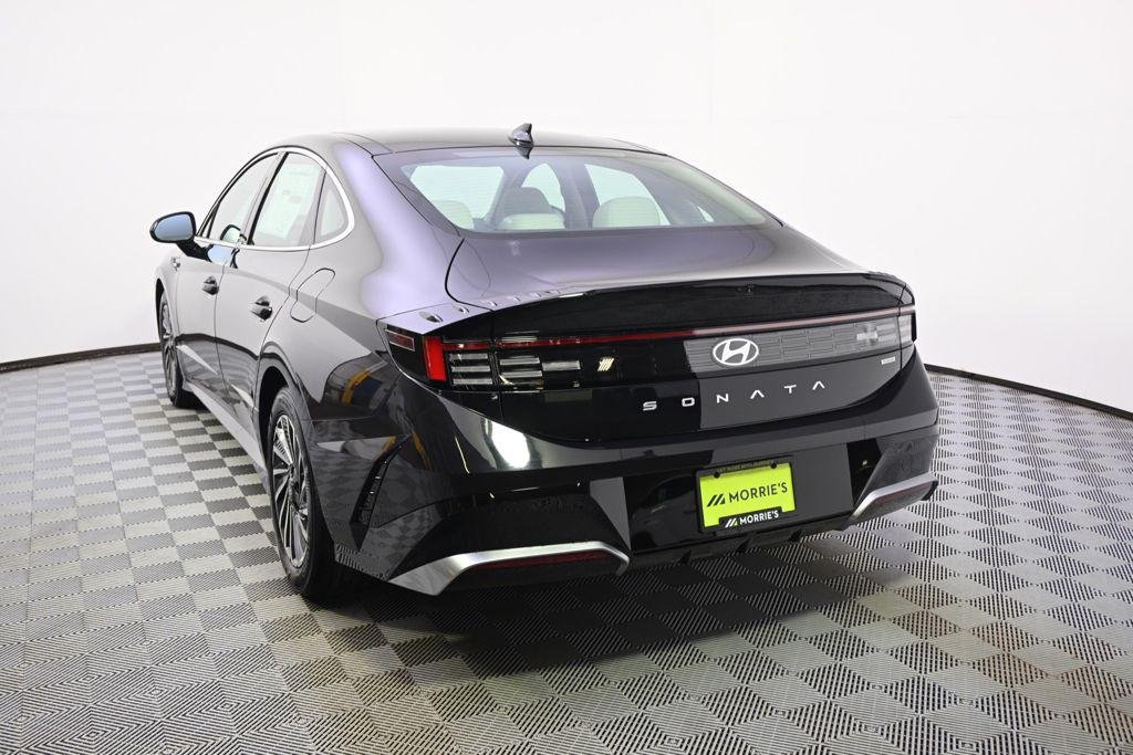 New 2026 Carbon Blue Hyundai SEL image 4