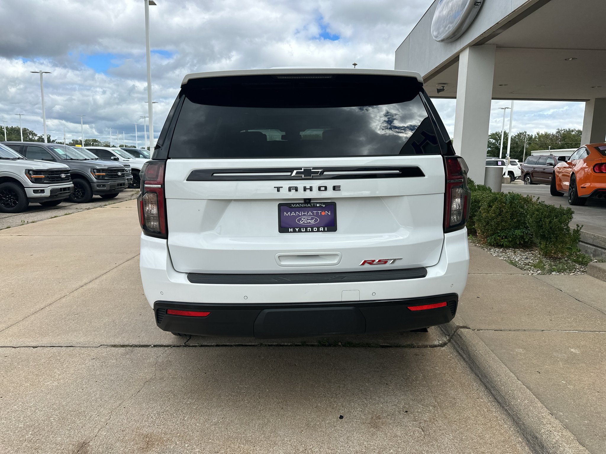 Used 2023 Summit White Chevrolet RST image 14
