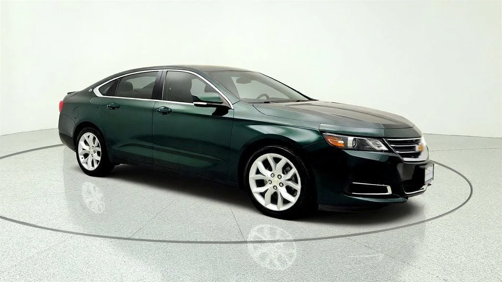 Used 2015 Rainforest Green Metallic Chevrolet 4dr Sedan LT w/2LT image 3