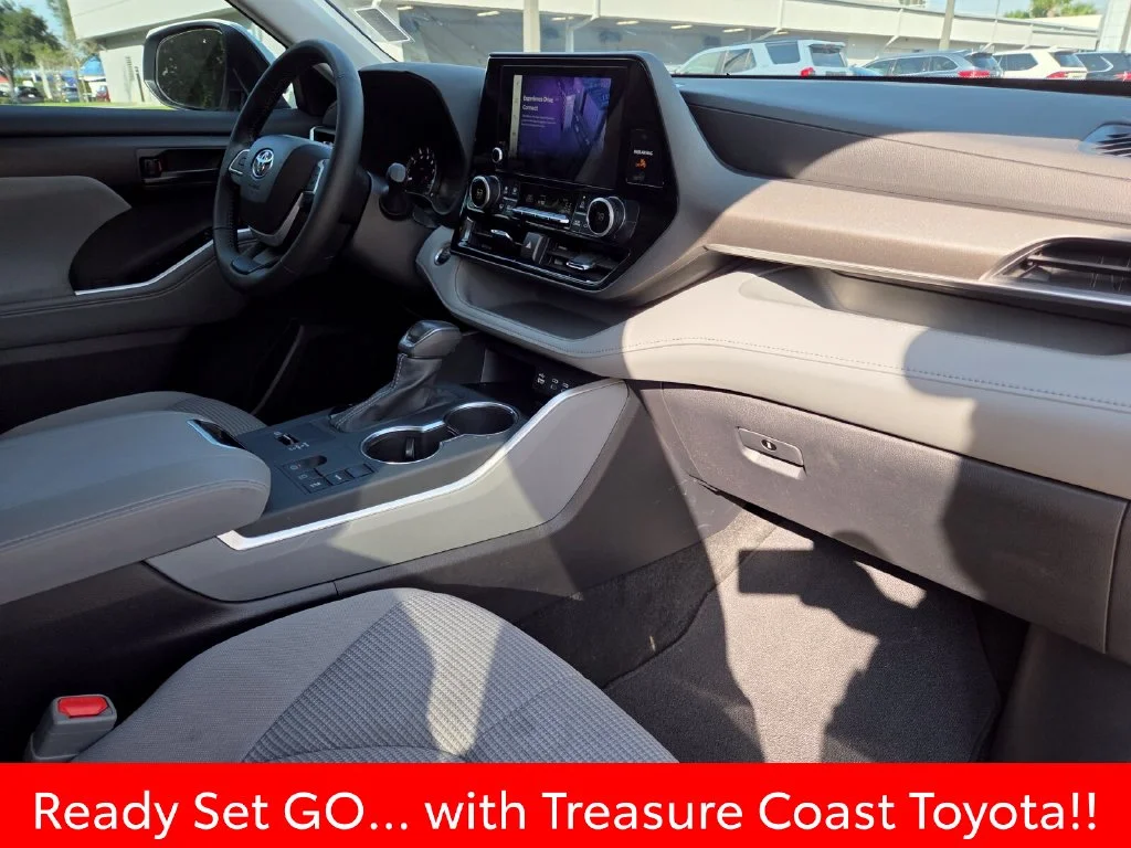 Certified Used 2025 Beige Toyota LE image 14